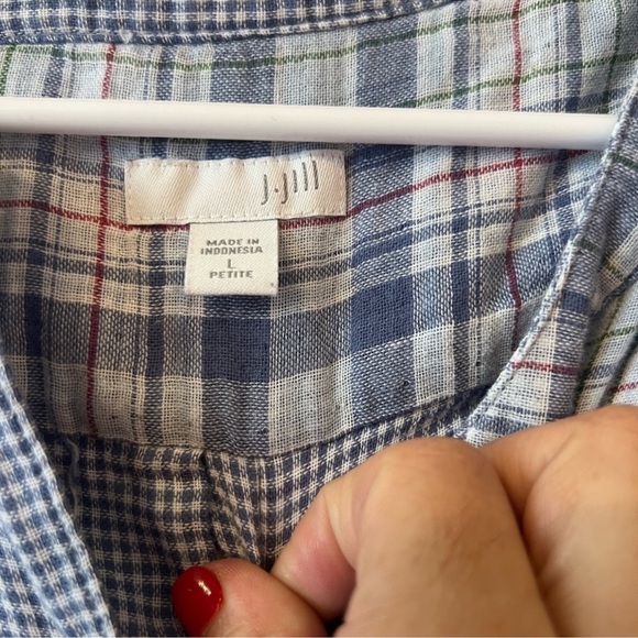 Large petite J. Jill Blue Plaid Button Front Soft Gauze
Long Sleeves - Picture 16 of 16